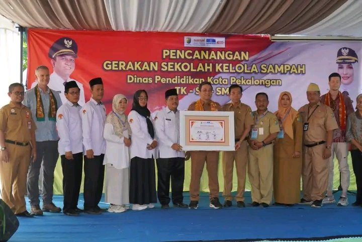Pemkot Pekalongan Canangkan Gerakan Sekolah Kelola Sampah Tingkat TK, SD, hingga SMP 1 1746504767891