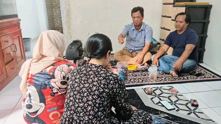 TERJERAT UTANG BERBUNGA TINGGI, DUA PEREMPUAN MUDA MINTA PERLINDUNGAN KE LBH ADHYAKSA 1 1752752677400