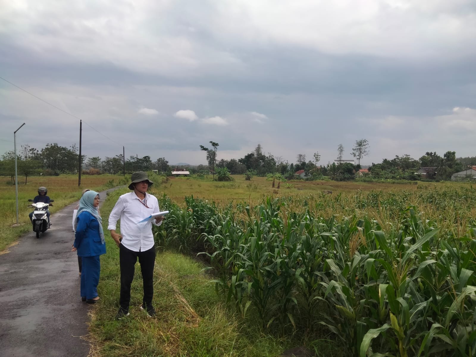 Cek Lapang Pertimbangan Teknis Pertanahan RS Mitra Siaga Balapulang, Kantor Pertanahan Kabupaten Tegal Pastikan Kesiapan Lahan 1 IMG 20250912 WA0019