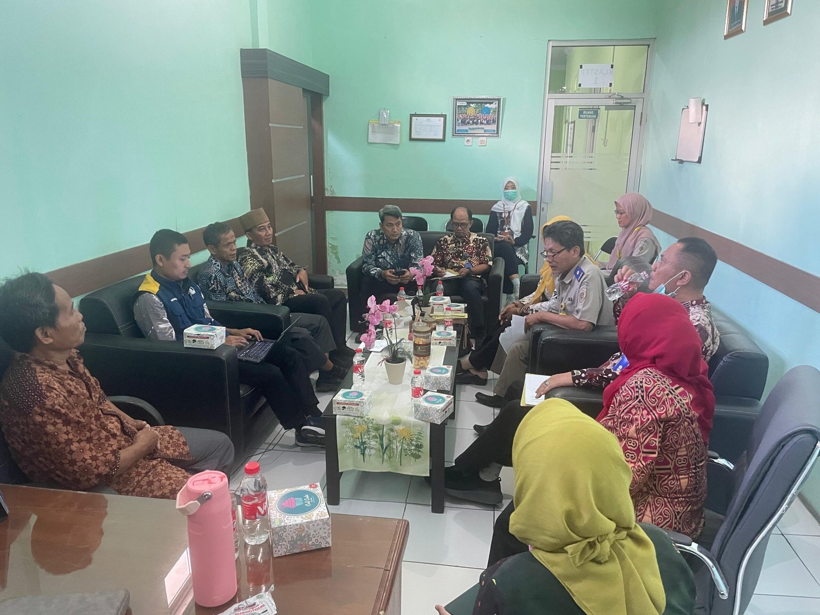 Langkah Awal Pembangunan Puskesmas Kesamiran dan Kaladawa, Kantor Pertanahan Kabupaten Tegal Ikut Survei Lokasi 1 SAVE 20250912 103559 scaled